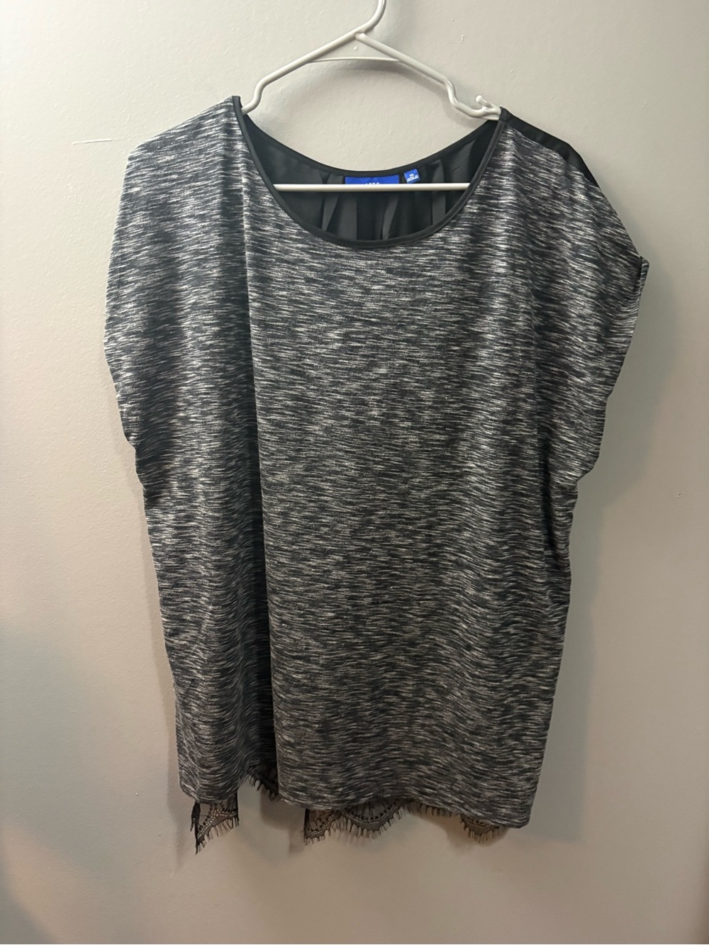 Apt. 9 Heathered Gray Short-Sleeve Tunic with Lace Trim